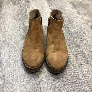 Italeau Foliana Suede Ankle Booties Size 37.5